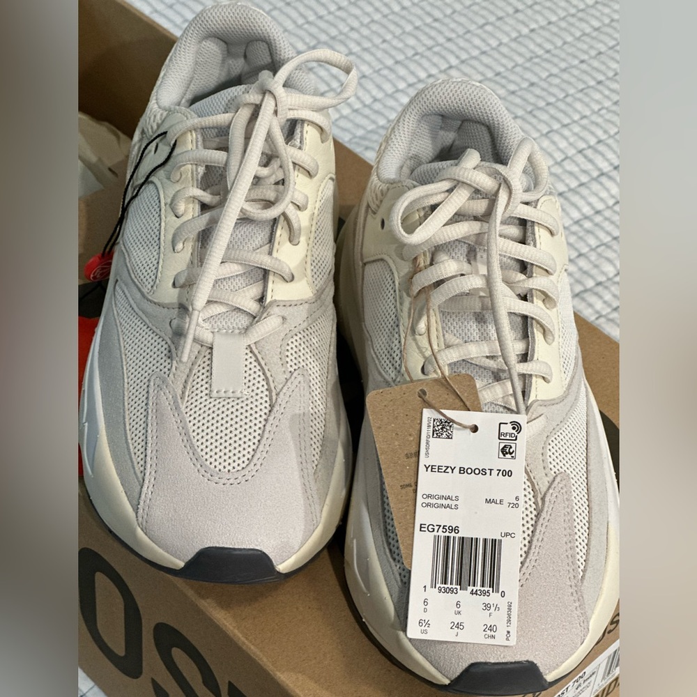 Brand new Yeezy